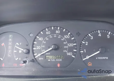 2000 Toyota Camry Ce/Le/Xle from USA, damaged, VIN JT2BG22K4Y0450429